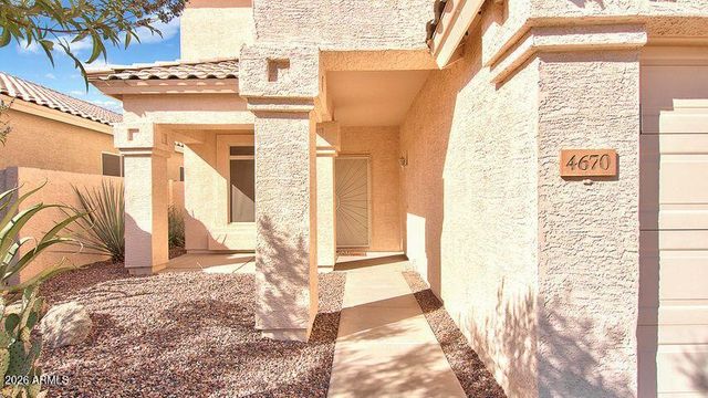 4670 W BINNER Drive, Chandler, AZ 85226