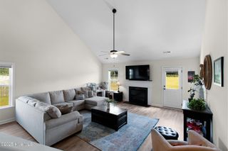 107 Peletier Shores Drive, Swansboro, NC 28584