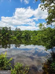 11O HEARTHSTONE Drive, Stockbridge, GA 30281