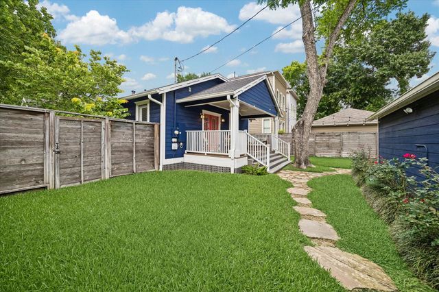 200 E 26th Street, Houston, TX 77008