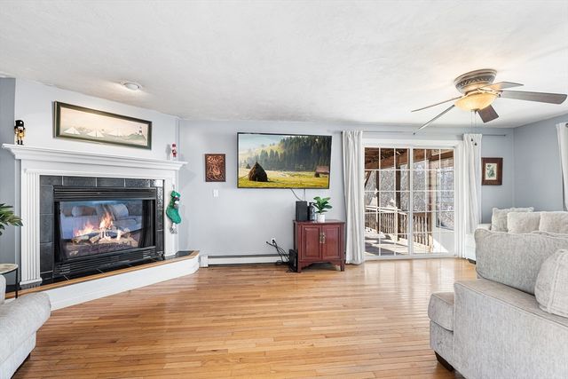 52 Deanville Rd, Attleboro, MA 02703