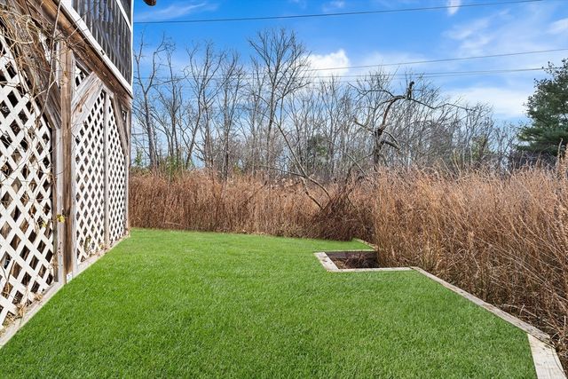 52 Deanville Rd, Attleboro, MA 02703