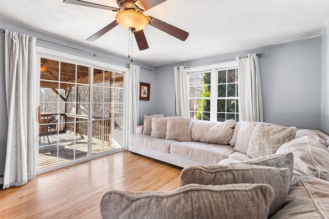 52 Deanville Rd, Attleboro, MA 02703