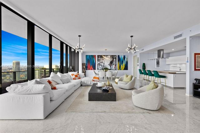 1000 Brickell Plz PH5304, Miami, FL 33131