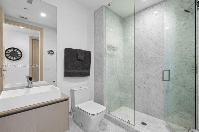 1000 Brickell Plz PH5304, Miami, FL 33131