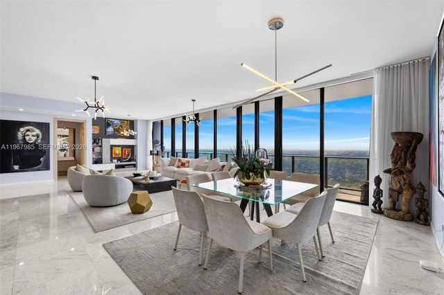 1000 Brickell Plz PH5304, Miami, FL 33131