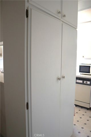 2330 Vanguard F102, Costa Mesa, CA 92626