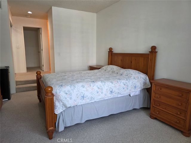 2330 Vanguard F102, Costa Mesa, CA 92626