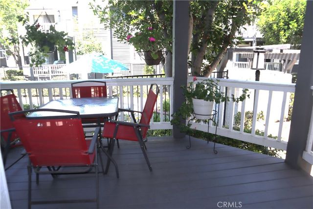 2330 Vanguard F102, Costa Mesa, CA 92626