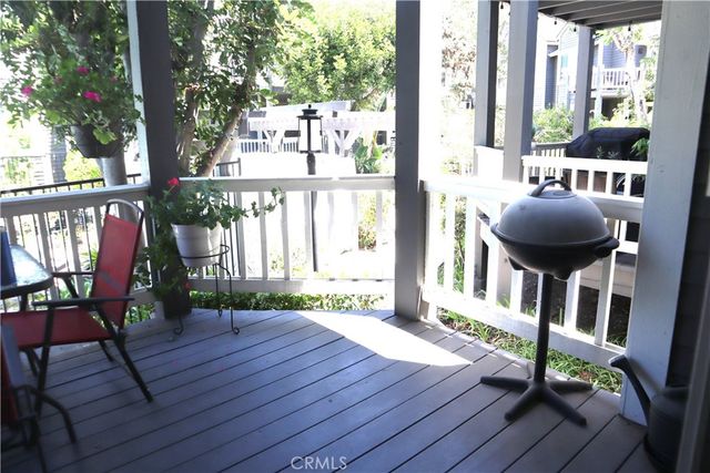 2330 Vanguard F102, Costa Mesa, CA 92626