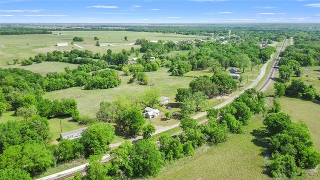400 W Front Street, Trinidad, TX 75163