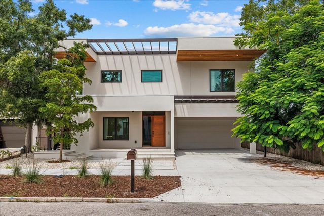 1675 5TH STREET, Sarasota, FL 34236