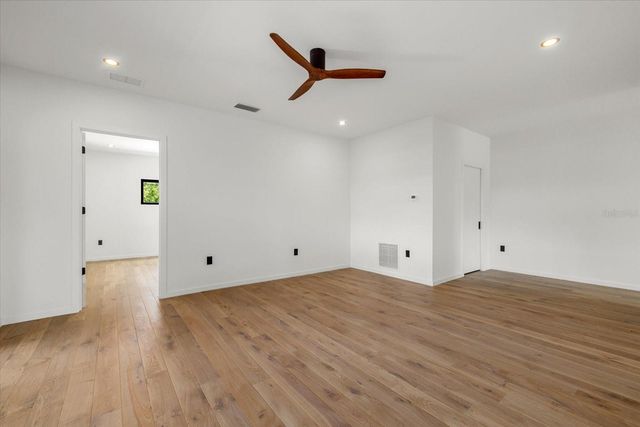 1675 5TH STREET, Sarasota, FL 34236
