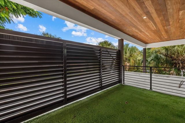 1675 5TH STREET, Sarasota, FL 34236