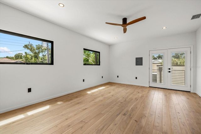 1675 5TH STREET, Sarasota, FL 34236