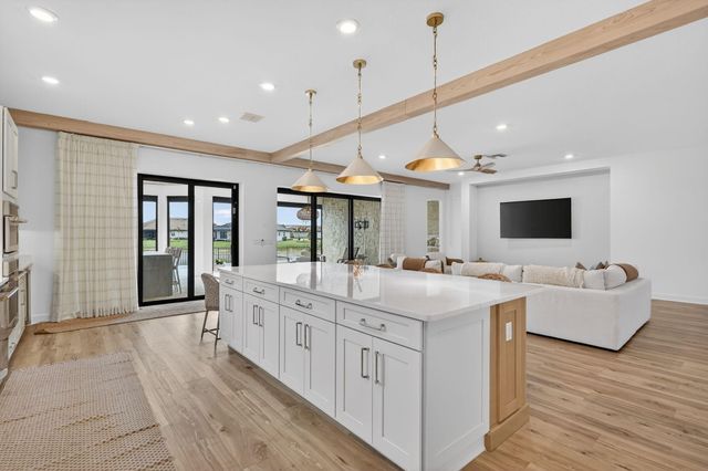 10102 SW Davanti Drive, Port St. Lucie, Port St Lucie, FL 34987
