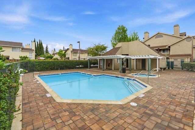 2427 Jubilee Lane, San Jose, CA 95131