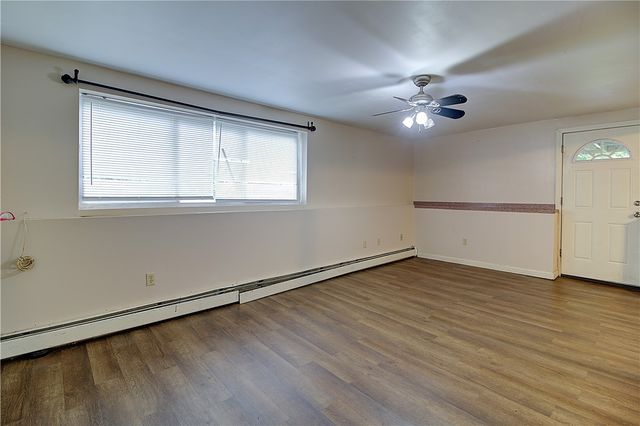 499 Farmington Avenue, Cranston, RI 02920