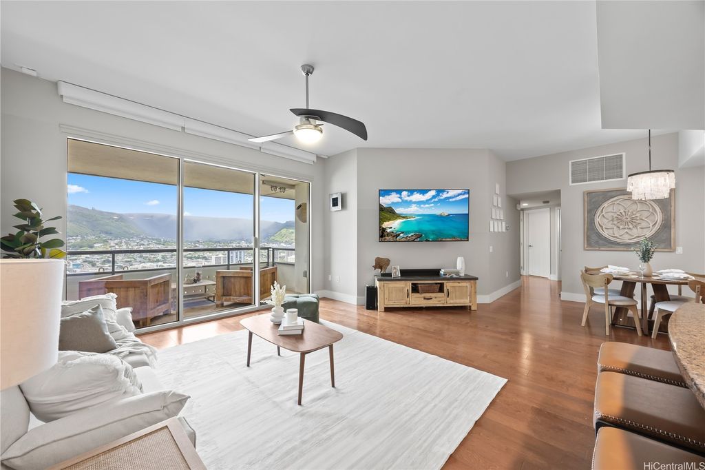 1837 Kalakaua Avenue 3508, Honolulu, HI 96815