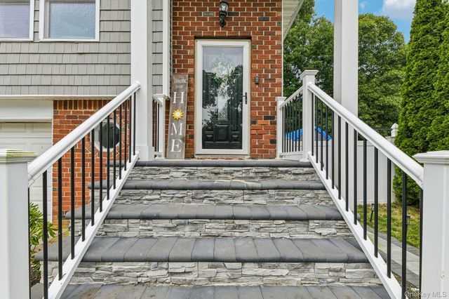 234 Buffalo Avenue, Medford, NY 11763