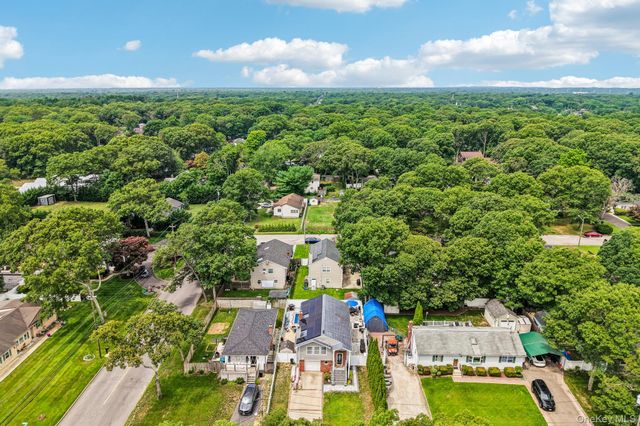234 Buffalo Avenue, Medford, NY 11763