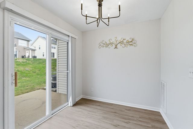 3377 Harpeth Springs Dr, Nashville, TN 37221