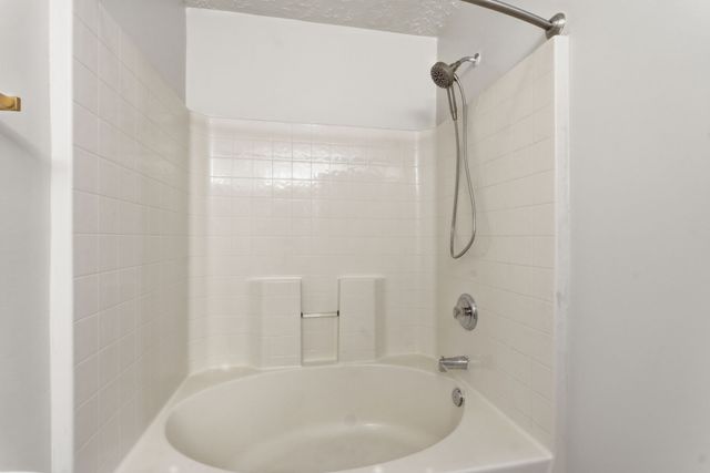 3377 Harpeth Springs Dr, Nashville, TN 37221