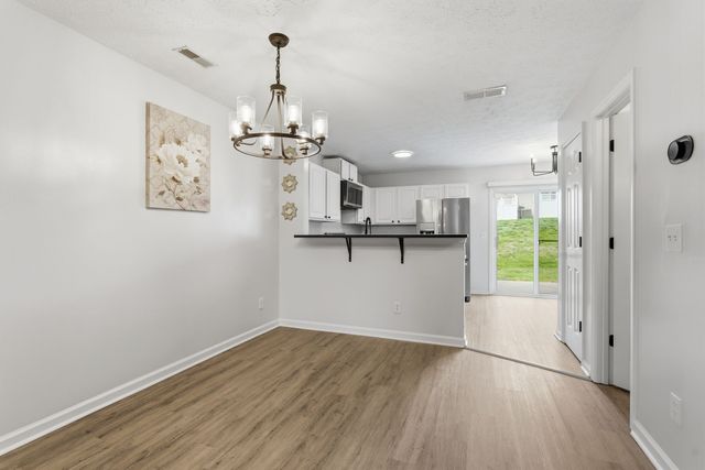 3377 Harpeth Springs Dr, Nashville, TN 37221