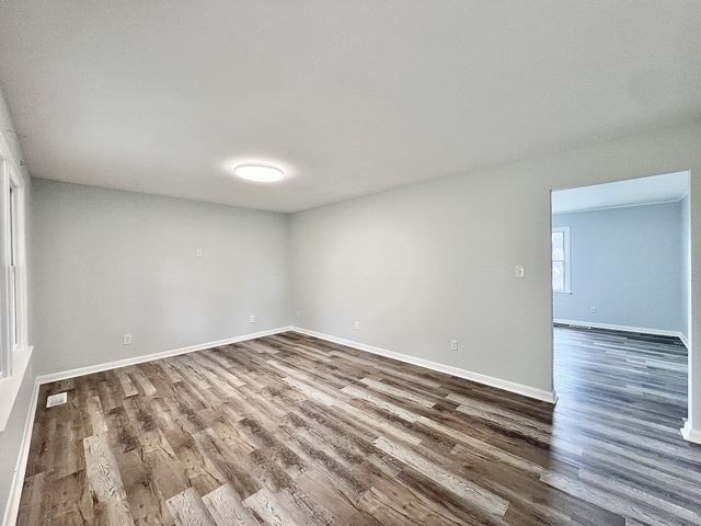 1595 Hurricane Creek Rd, Lawrenceburg, TN 38464