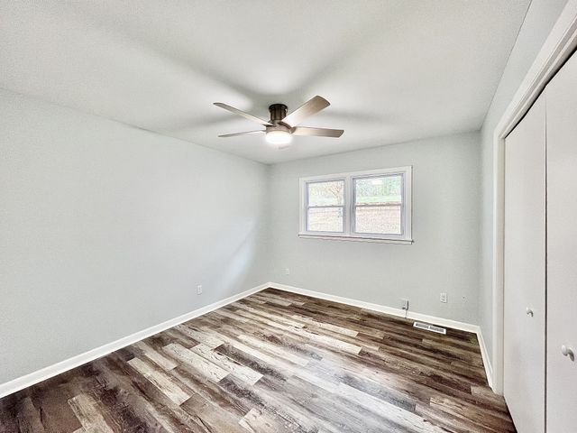 1595 Hurricane Creek Rd, Lawrenceburg, TN 38464