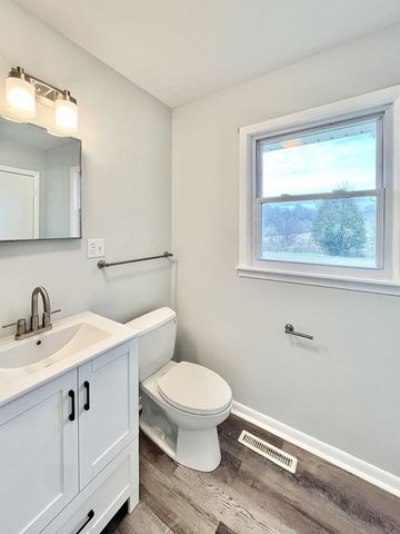 1595 Hurricane Creek Rd, Lawrenceburg, TN 38464