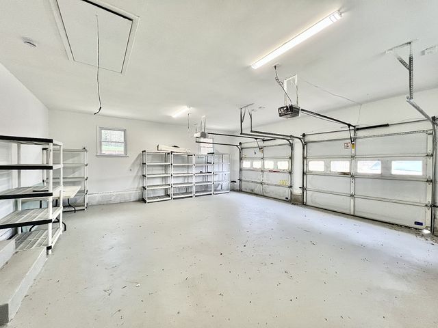 1595 Hurricane Creek Rd, Lawrenceburg, TN 38464