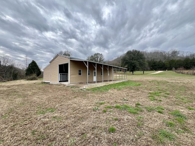 1595 Hurricane Creek Rd, Lawrenceburg, TN 38464