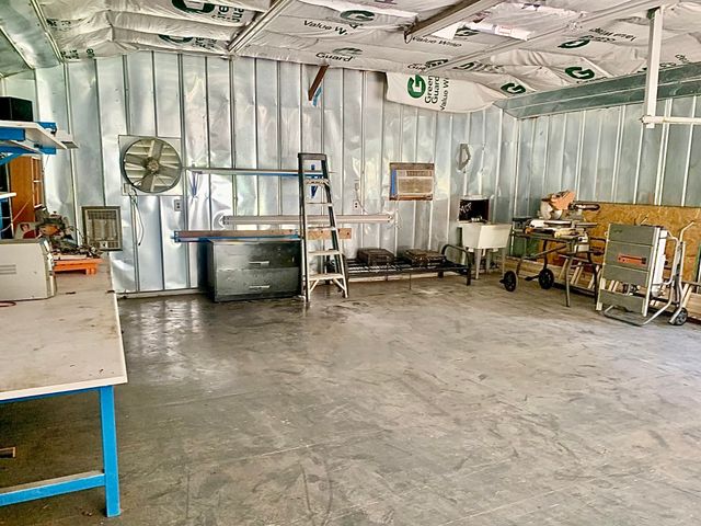 1595 Hurricane Creek Rd, Lawrenceburg, TN 38464