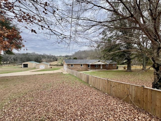 1595 Hurricane Creek Rd, Lawrenceburg, TN 38464