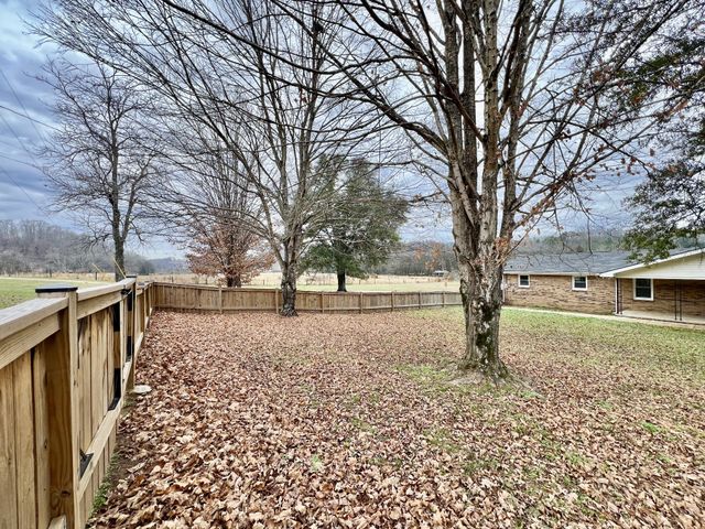 1595 Hurricane Creek Rd, Lawrenceburg, TN 38464