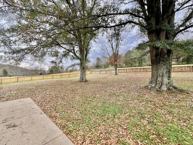 1595 Hurricane Creek Rd, Lawrenceburg, TN 38464