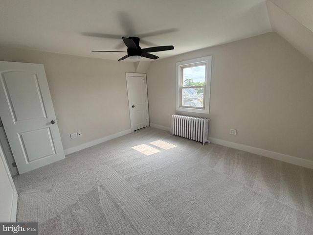 3050 CONCORD RD, Aston, PA 19014