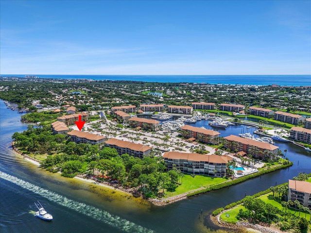 2001 Marina Isle Way 405, Jupiter, FL 33477