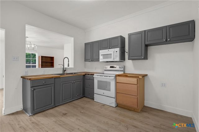 1211 S 17th Street, Temple, TX 76504