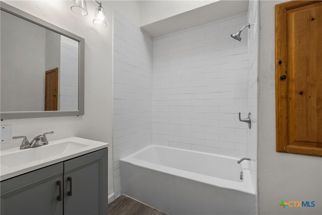 1211 S 17th Street, Temple, TX 76504