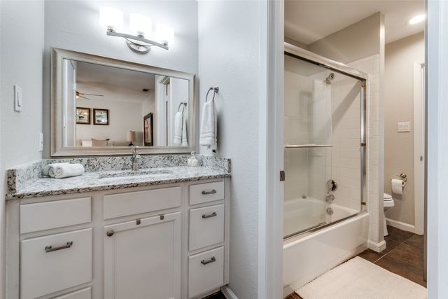 4126 Avondale Avenue D, Dallas, TX 75219