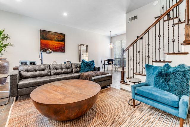 4126 Avondale Avenue D, Dallas, TX 75219