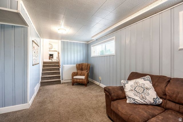 208 N OAKLEAF LN, North Salt Lake, UT 84054
