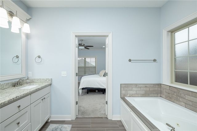 452 Romano Avenue, Tontitown, AR 72762