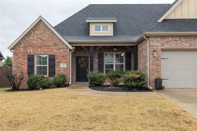 452 Romano Avenue, Tontitown, AR 72762