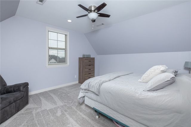 452 Romano Avenue, Tontitown, AR 72762