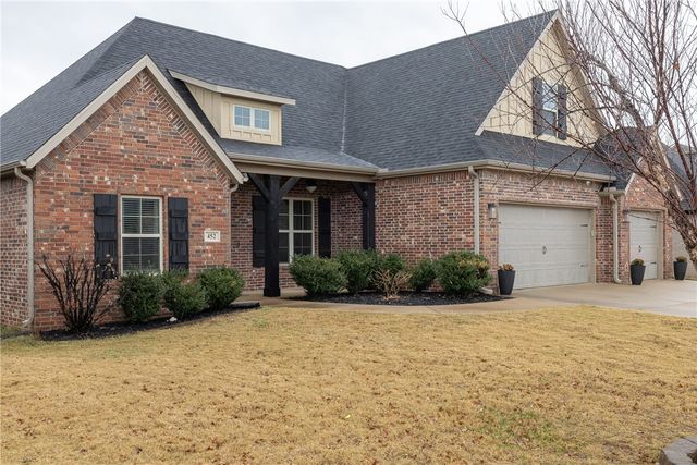 452 Romano Avenue, Tontitown, AR 72762