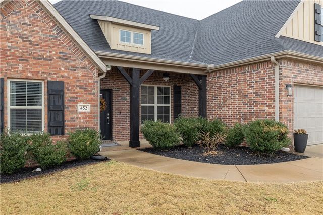 452 Romano Avenue, Tontitown, AR 72762