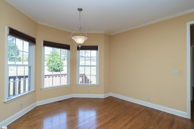 10 Saddle Creek Court, Greer, SC 29651